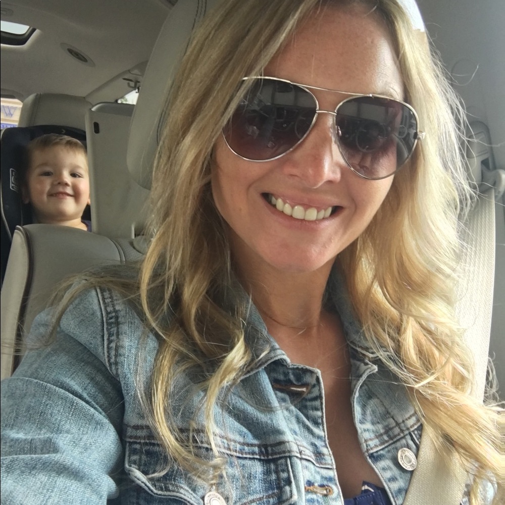 Meet your Posher, Leah